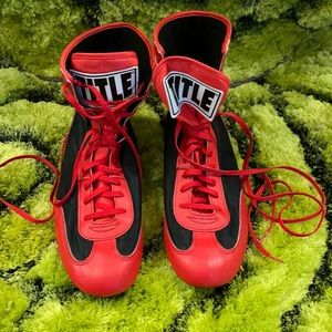 TITLE Speed-Flex Encore Mid Boxing Shoes Red/BLK